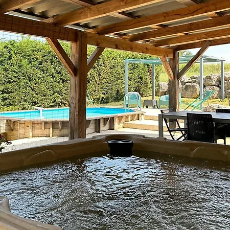 펜션 Le Les Chenes Piscine Privee Et Jacuzzi *